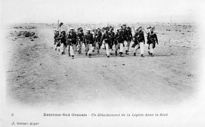 सहारा रेगिस्तान में फ्रेंच विदेशी सेना की एक टुकड़ी, अल्जीरिया, c1905 द्वारा जे। गीजर