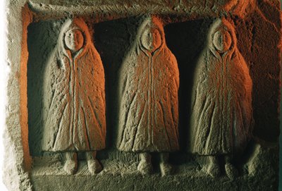  द्वारा जेम्स एल स्टैनफील्ड