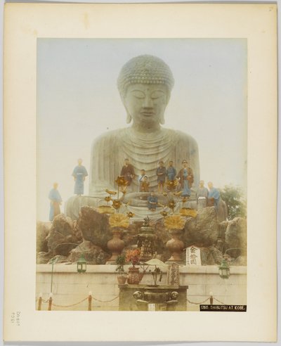 कोबे, जापान में Daibutsu (हाथ से रंगीन b/w फोटो) द्वारा जापानी फोटोग्राफर