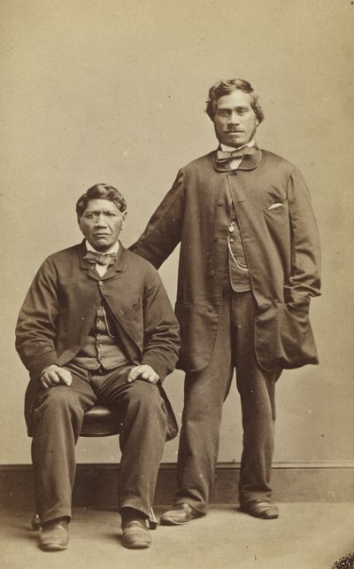 तकेरी और हापिमाना, c.1863 (एल्बम प्रिंट) द्वारा जॉन बीट्टी