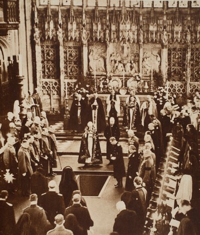 किंग एडवर्ड VIII अपने पिता के ताबूत, 1936 में पृथ्वी पर छिड़के द्वारा जॉन हिल