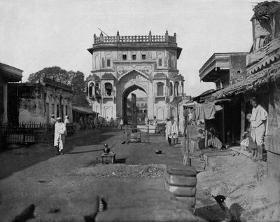 भारत में लखनऊ का द्वार c. 1890 (बी/डब्ल्यू फोटो) द्वारा जॉन लॉसन स्टोडर्ड
