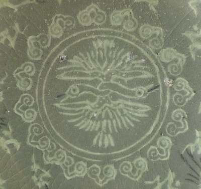 क्रेन और बादलों के साथ बाउल, c.1150-1200 द्वारा कोरियाई स्कूल