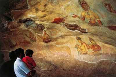 श्रीलंका, सिगिरिया, युवा महिलाओं का चित्रण करने वाले भित्तिचित्र द्वारा अज्ञात अज्ञात