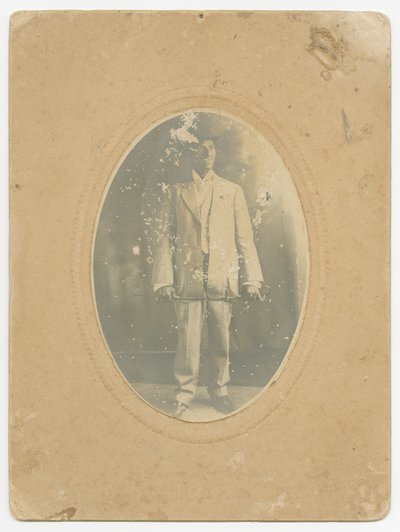 एक आदमी की तस्वीर, सीए। 1910. द्वारा लूसियस हार्पर