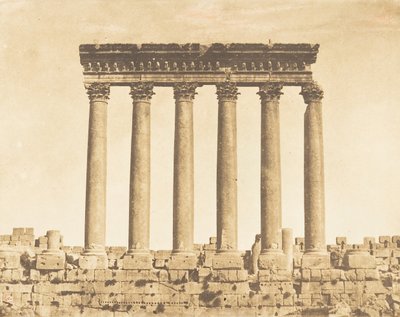 15 सितंबर, 1850 को बालबेक हेलियोपोलिस में सूर्य के मंदिर का स्तंभ। द्वारा मैक्सिम डू कैंप