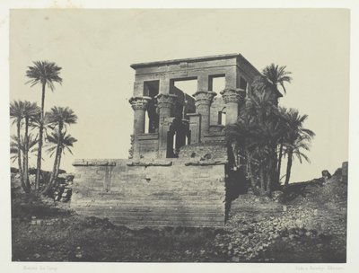 टेंपल हाइपेथ्रे, फिलो, न्यूबी, 184951, 1852 में छपी। द्वारा मैक्सिम डू कैंप