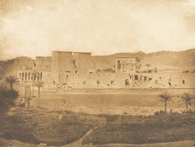 फिलै द्वीप का सामान्य दृश्य, पश्चिम बेगुएह द्वीप से लिया गया, 1849-50। द्वारा मैक्सिम डू कैंप