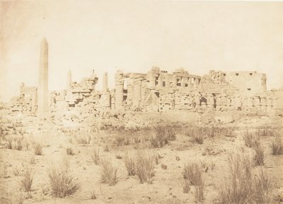 उत्तर, 1849-50 से लिया गया कर्णक महल के खंडहरों का सामान्य दृश्य। द्वारा मैक्सिम डू कैंप