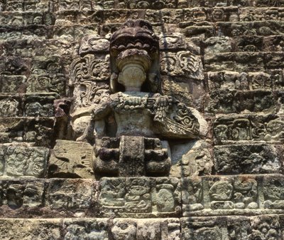 कोपन हाइरोग्लिफ़िक प्रतिमा द्वारा Mayan