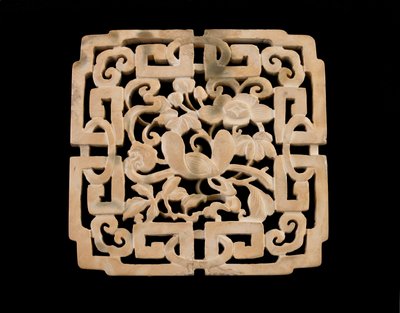 प्लेट (पाई) (जेड) द्वारा Ming Dynasty Chinese School