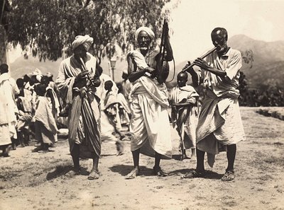 फासीवादी युग में 'बिल्डिंग ए एम्पायर': हबाब संगीतकार, 09/05/1936 (बी/डब्ल्यू फोटो) द्वारा मोडेस्टिनो बाल्डिनेटी