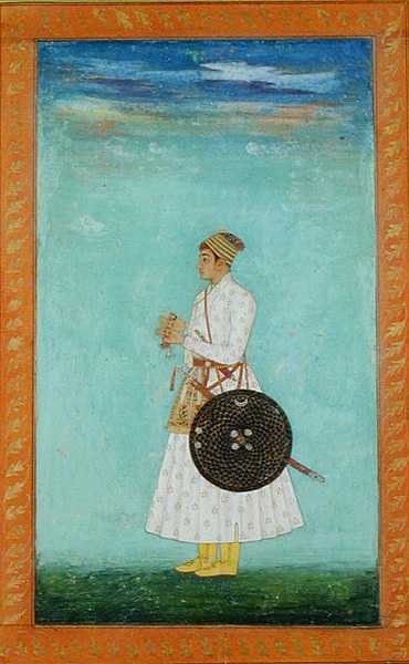 मुगल दरबार के एक युवा रईस ने लार्ज क्लाइव एल्बम (कागज पर गौचे) से मुहरबंद ब्रोकेड लिफाफा, c.1670-80 धारण किया। द्वारा मुगल स्कूल