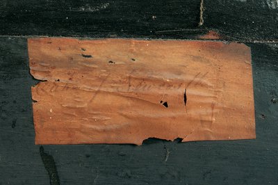लुई XIV कमोड का विवरण (ऑर्मोलू, पीतल, कछुआ और आबनूस का बौल) (486114-19 भी देखें) द्वारा निकोलस सेजोट