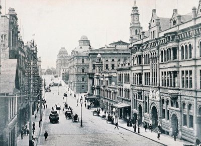 ब्रिज स्ट्रीट, सिडनी, c.1900, 'अंडर द सदर्न क्रॉस - ऑस्ट्रेलिया की झलक' से, विदेश विभाग, मेलबर्न द्वारा प्रकाशित द्वारा फोटोग्राफर ऑस्ट्रेलियाई