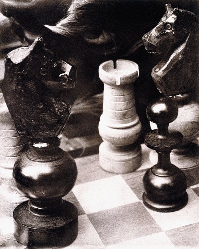 शतरंज के खेल के बाद, c.1930 (तेल प्रिंट) द्वारा पियरे डबरुइल
