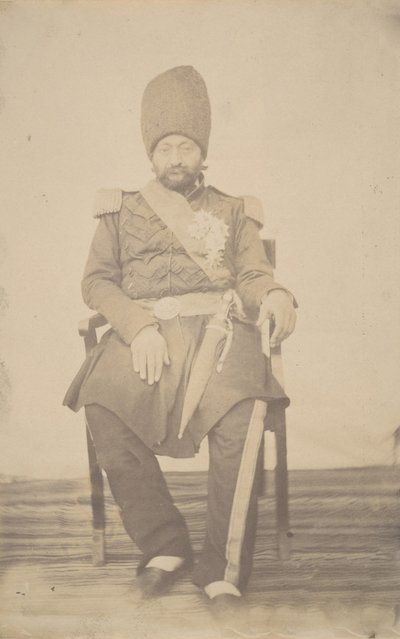1840-60 के दशक में राजा के चाचा अर्देशिर मिर्जा का चित्र। द्वारा संभवतः लुइगी पेस द्वारा।