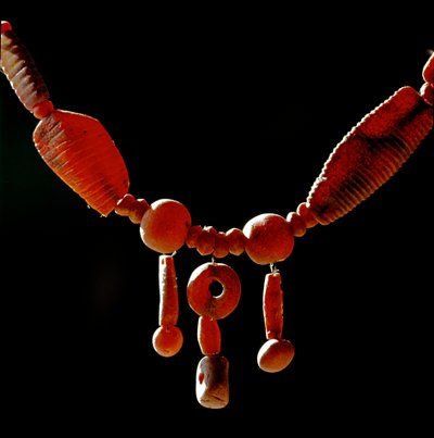 प्रागितिहास, प्रोटोविलानोवियन संस्कृति (या विलानोवा): पोगियो ला पॉज़ा, अल्लुमियर, लाज़ियो से एम्बर नेक्रोपोलिस। रोम, लुइगी पिगोरिनी प्रागैतिहासिक नृवंशविज्ञान का राष्ट्रीय संग्रहालय द्वारा प्रागैतिहासिक प्रागैतिहासिक