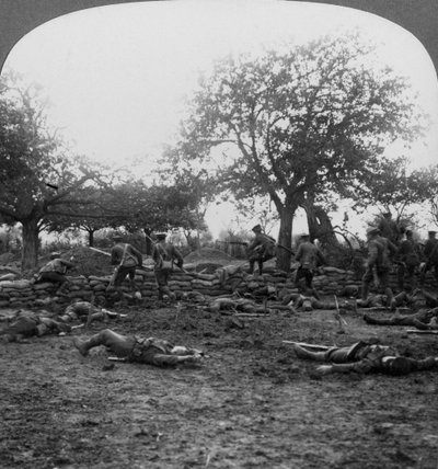 प्रथम विश्व युद्ध का रणक्षेत्र, 1914-1918। द्वारा यथार्थवादी यात्रा प्रकाशक