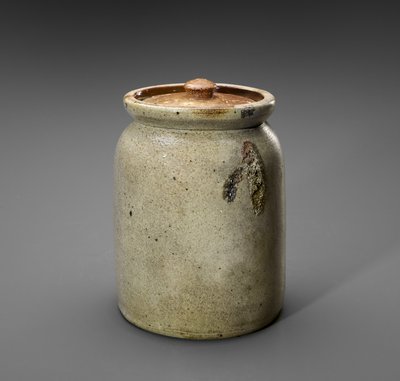 जार, सी. 1920-1935 (नमक चमकता हुआ पत्थर के पात्र) द्वारा Rhonesboro मिट्टी के बर्तनों की कंपनी (attr.to)