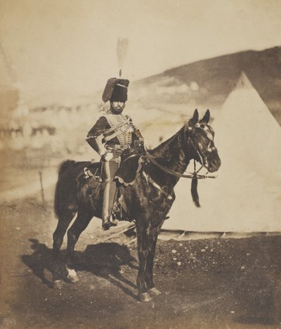 कॉर्नेट हेनरी जॉन विल्किन, 11 वीं (या प्रिंस अल्बर्ट्स ओन) हुसर्स, 1855 द्वारा रोजर फेंटन