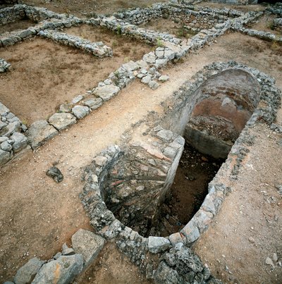 ग्रीको-रोमन शहर अम्पुरियस (Empuries) का कुंड, दूसरी शताब्दी ईसा पूर्व (फोटो) द्वारा उपन्यास