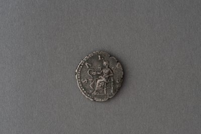 Faustina के Denarius (चांदी) द्वारा उपन्यास