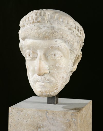 सम्राट थियोडोसियस II (408-450) (संगमरमर) के प्रमुख द्वारा Roman