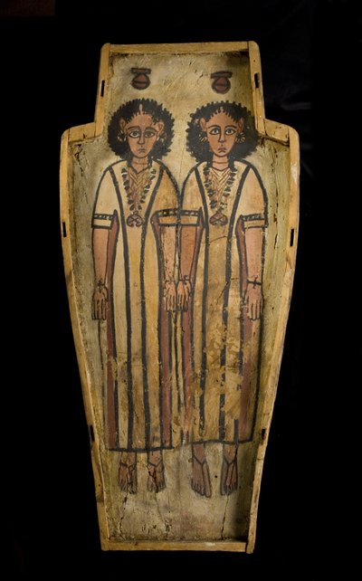 एंथ्रोपॉइड ताबूत का आधार, ऊपरी मिस्र, थेब्स, लेट रोमन काल, c.175-200 AD (प्लास्टर और पेंट की हुई लकड़ी) द्वारा रोमन काल मिस्री