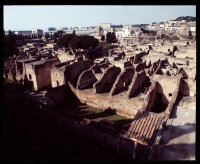 दक्षिणी क्षेत्र की खुदाई, ५वीं शताब्दी ईसा पूर्व-पहली शताब्दी ई द्वारा रोमन रोमन