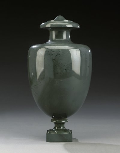 कल्कन vases, पीटरहॉफ की एक जोड़ी, c.1800 द्वारा रूसी स्कूल