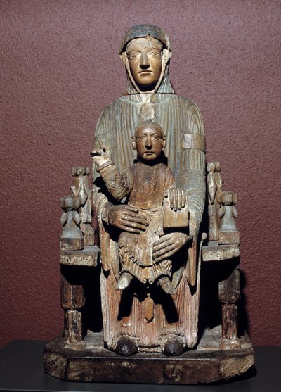 कला फ्रांस: मैजेस्टे ओक नक्काशीदार (औवेर्गने), मध्य युग में वर्जिन। रिओम, मुसी फ़्रांसिस्क मैंडेटे द्वारा स्कूल फ्रेंच