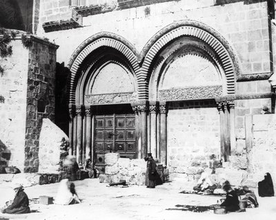 1865 में पवित्र सेपुलर चर्च में प्रवेश द्वारा सार्जेंट जेम्स एम। मैकडॉनल्ड्स