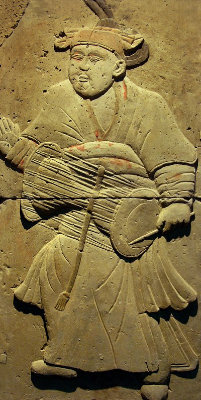 संगीतकार, तांग राजवंश (618-907) के साथ टेराकोटा स्टील, शानक्सी प्रांत में खोजा गया, जियान में स्टेल्स वन संग्रहालय। फोटोग्राफी, लियोनार्ड डी सेल्वा, चीन, २००६। द्वारा तांग राजवंश चीनी स्कूल