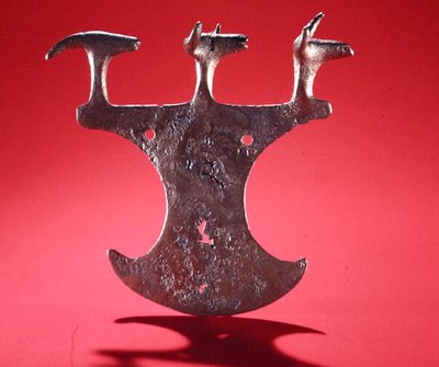 अनुष्ठान कुल्हाड़ी द्वारा थ्रेसियन थ्रेसियन