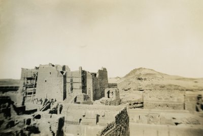  द्वारा उगो मोनेरेट डी विलार्ड
