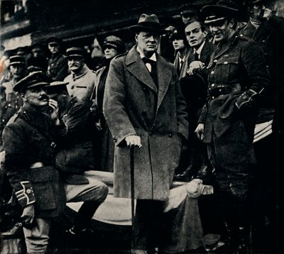 47 वीं डिवीजन मार्च पास्ट, 1918, 1945। द्वारा अज्ञात