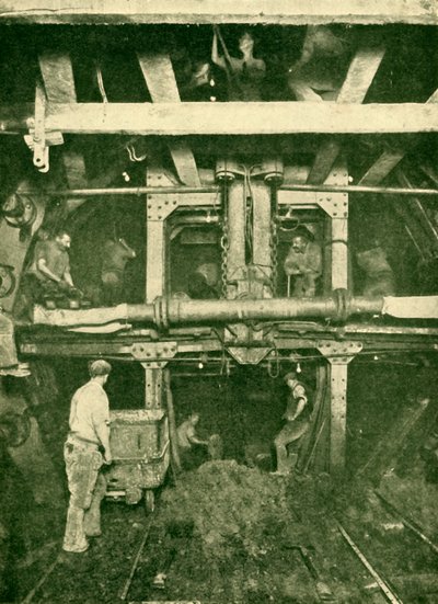 एक ग्रीथेड शील्ड: एक ट्यूब टनल की खुदाई, 1930। द्वारा अज्ञात
