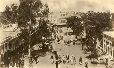 सदर बाजार का एक भाग, रावलपिंडी - मासी गेट से लिया गया, c1918-c1939। द्वारा अज्ञात