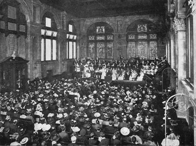 लंदन के गिल्डहॉल स्कूल ऑफ म्यूजिक में एक कॉन्सर्ट, c1901 1901 द्वारा अज्ञात