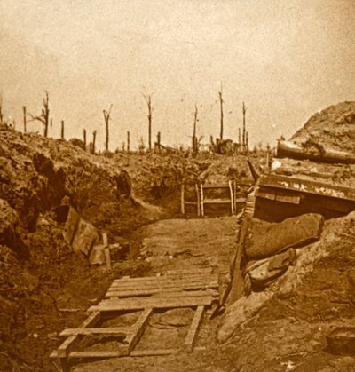 बमबारी के बाद, c1914-c1918 द्वारा अज्ञात