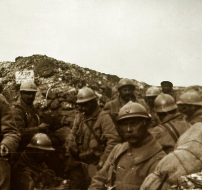 हमले के बाद, Artois, उत्तरी फ्रांस, c1914-c1918 द्वारा अज्ञात