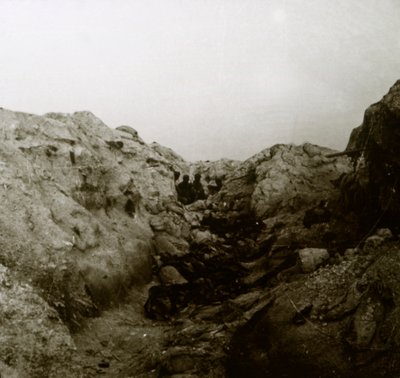 हमले के बाद, Rozieres, फ्रांस, c1914-c1918 द्वारा अज्ञात