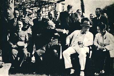 एलाइड लीडर्स कॉन्फ्रेंस काहिरा में, नवंबर 1943, 1945। द्वारा अज्ञात
