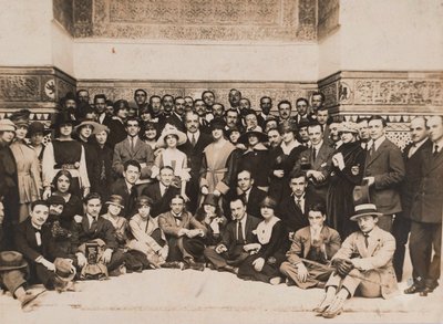 1916 में सेविले, स्पेन में बैले रसेस द्वारा अज्ञात