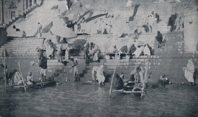 बनारस में स्नान, 1924 द्वारा अज्ञात