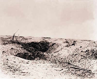 बैटलफील्ड, ताहुर, उत्तरी फ्रांस, c1914-c1918 द्वारा अज्ञात