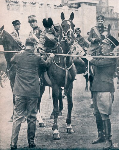 बेनिटो मुसोलिनी, इतालवी फासीवादी नेता, c1922-1933 द्वारा अज्ञात