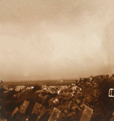 बमबारी, c1914-c1918 द्वारा अज्ञात