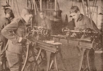 ब्रेडफील्ड कॉलेज, बर्कशायर, सी 1916 1928 के लड़के द्वारा अज्ञात